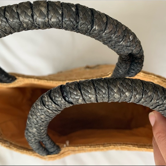 Woven palm tree purse - Picture 5 of 5